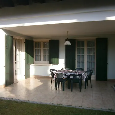 Alloggio Verona Est بيت ضيافة