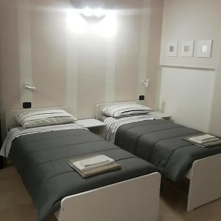 بيت ضيافة Alloggio Verona Est Vago
